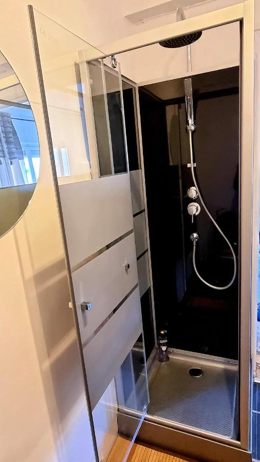 Studio En Plein Centre Ville De 戛纳 外观 照片